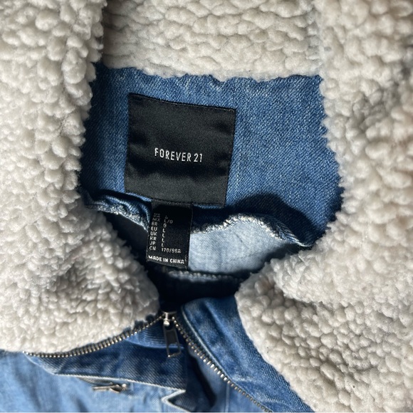 Oversize Jean Jacket - Picture 5 of 5